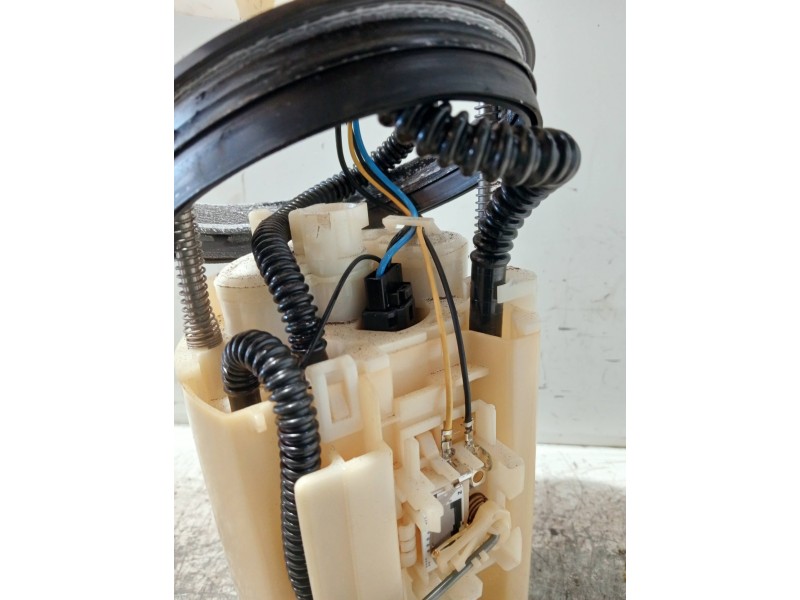 Recambio de bomba combustible para honda jazz (gd1/5) referencia OEM IAM 17708SAA003 1019617330 