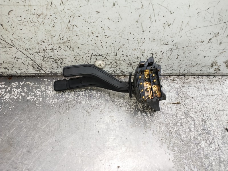 Recambio de mando limpia para ford sierra berlina referencia OEM IAM   