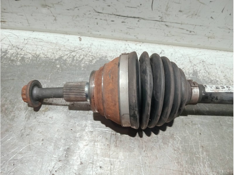 Recambio de transmision delantera izquierda para volkswagen scirocco (138) referencia OEM IAM 5Q0407271A  