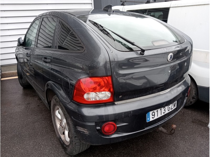 ssangyong actyon del año 2010