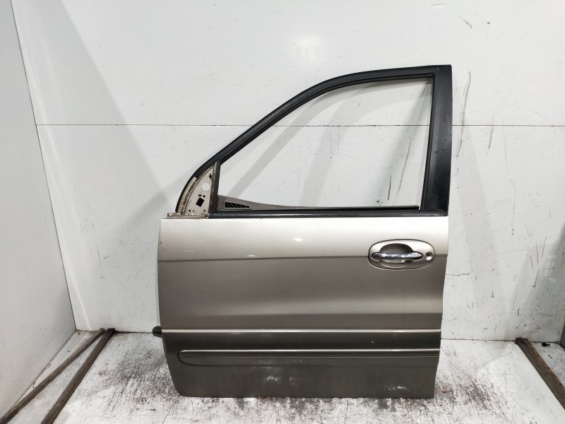 Recambio de puerta delantera izquierda para kia carnival td ls referencia OEM IAM   5P