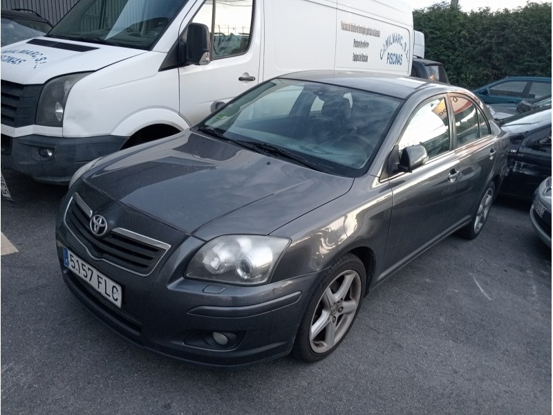 toyota avensis berlina (t25) del año 2007