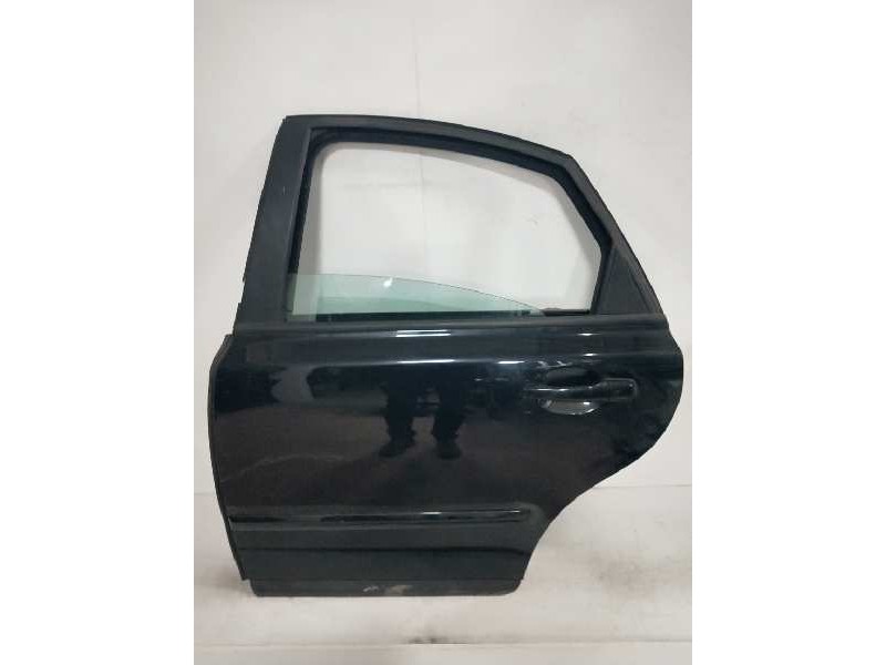 Recambio de puerta trasera izquierda para volvo s40 berlina referencia OEM IAM   