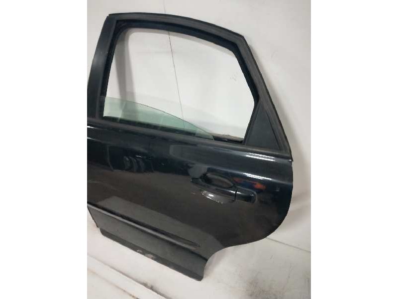 Recambio de puerta trasera izquierda para volvo s40 berlina referencia OEM IAM   