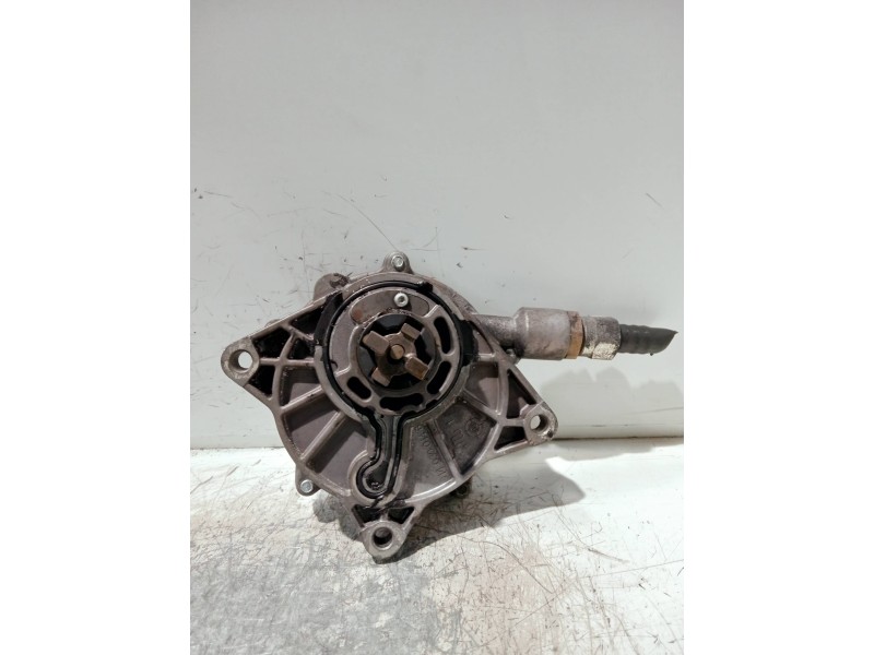 Recambio de depresor freno / bomba vacio para ssangyong actyon 2.0 td cat referencia OEM IAM A6652300665 9140300030 