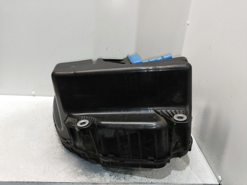 Recambio de deposito combustible para audi a4 avant (8w5) sport edition quattro referencia OEM IAM 8W0131878AM  