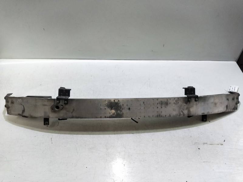 Recambio de refuerzo paragolpes delantero para mercedes clase c (w203) berlina 2.2 cdi cat referencia OEM IAM   