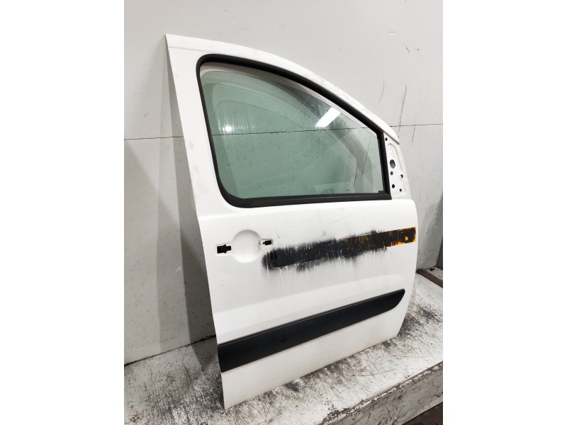 Recambio de puerta delantera derecha para peugeot expert kasten 1.6 16v hdi referencia OEM IAM   5P