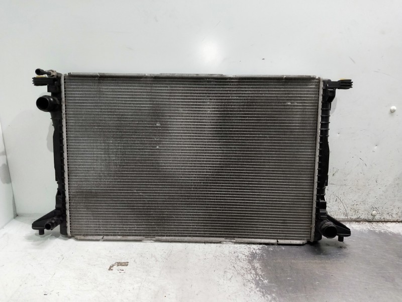 Recambio de radiador agua para audi a4 avant (8w5) sport edition quattro referencia OEM IAM 8W0121251N  