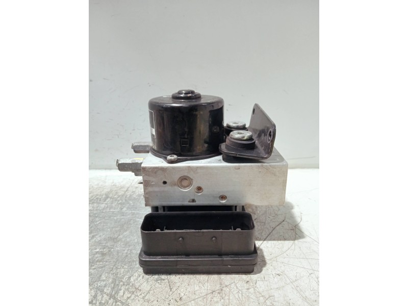 Recambio de abs para ssangyong actyon 2.0 td cat referencia OEM IAM 4894009700 06210955683 06210213094