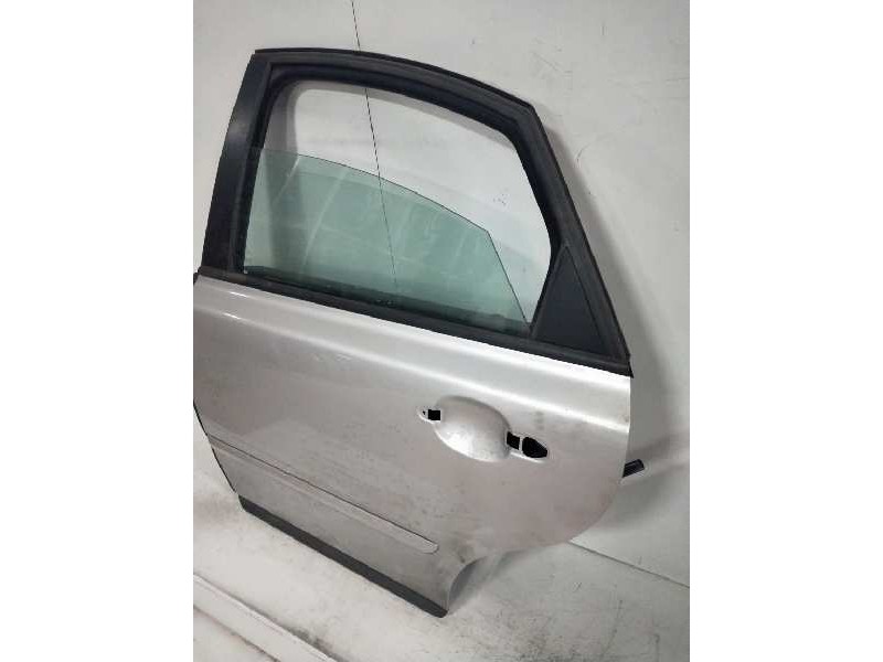 Recambio de puerta trasera izquierda para volvo s40 berlina referencia OEM IAM    Recambio de puerta trasera izquierda para volvo s40 berlina referencia OEM IAM