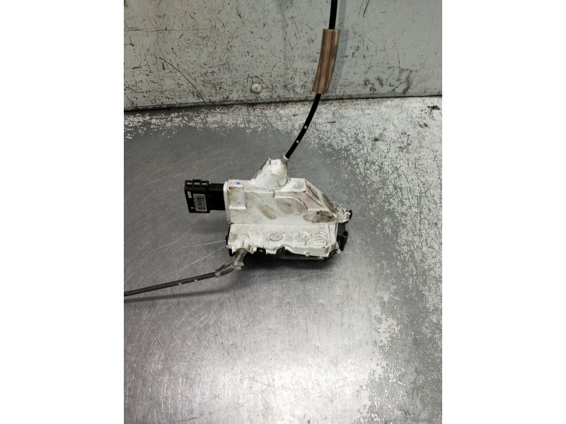 Recambio de motor cierre centralizado trasero izquierdo para citroen c4 cactus referencia OEM IAM   