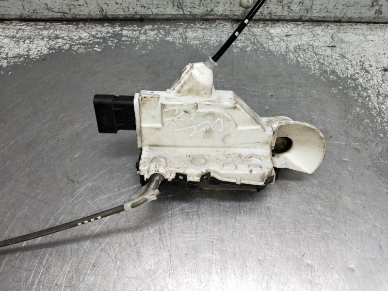 Recambio de motor cierre centralizado delantero izquierdo para citroen c4 cactus referencia OEM IAM   