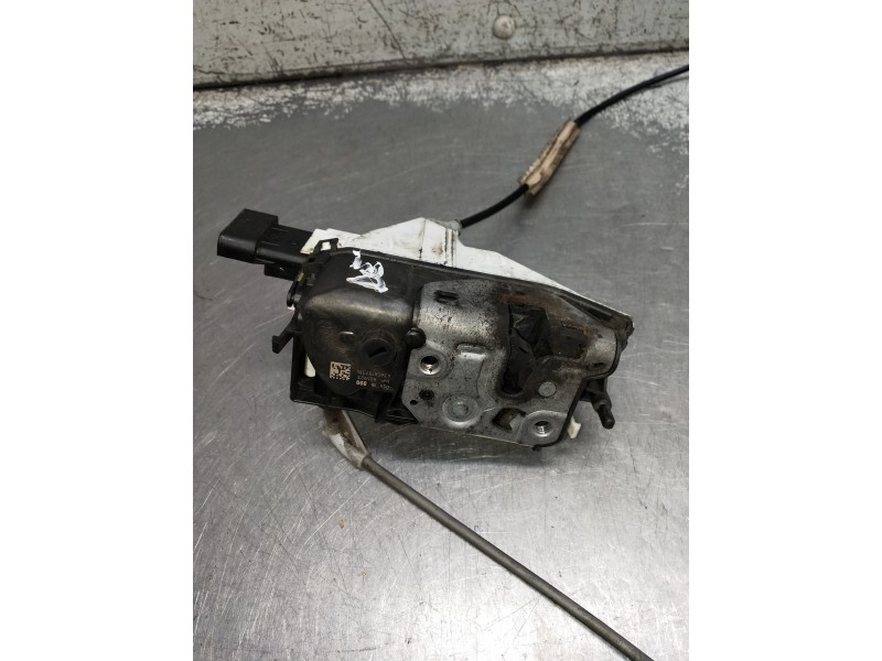 Recambio de motor cierre centralizado delantero derecho para citroen c4 cactus referencia OEM IAM   