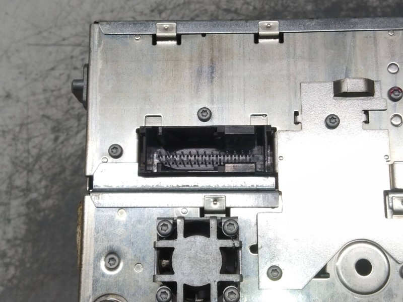 Recambio de sistema navegacion gps para audi a4 avant (8e) 1.9 tdi (96kw) referencia OEM IAM 8E0035192  