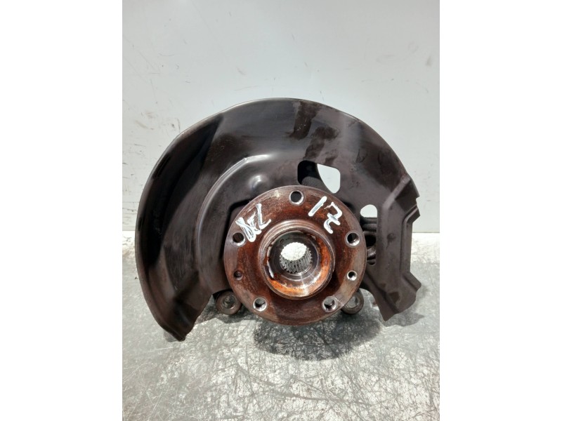 Recambio de mangueta delantera izquierda para nissan qashqai (j11) referencia OEM IAM   