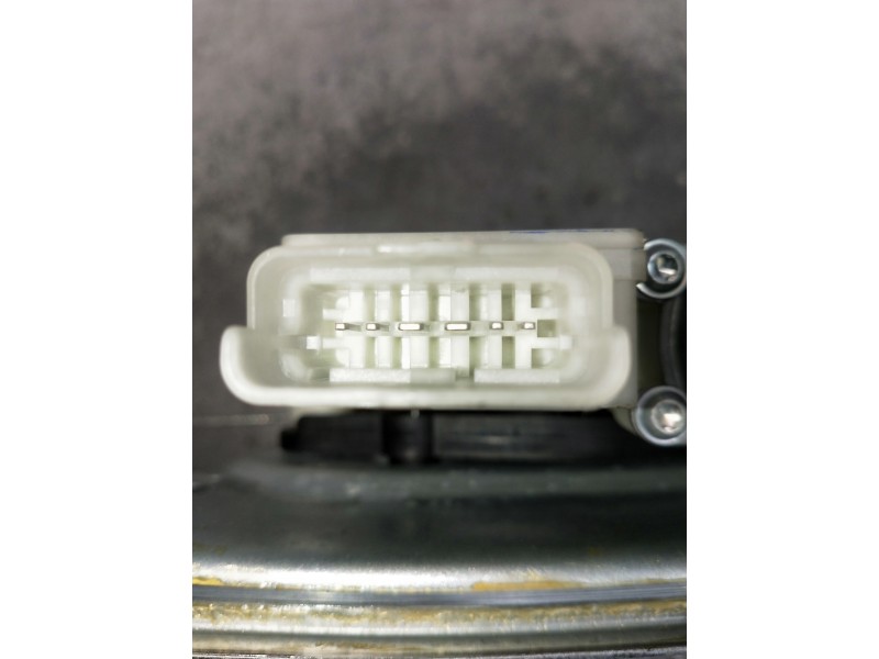 Recambio de elevalunas delantero derecho para nissan qashqai (j11) referencia OEM IAM 80700HV00D  5P