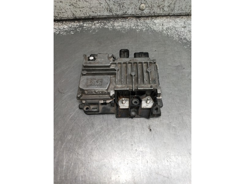 Recambio de centralita start / stop para citroen c4 cactus referencia OEM IAM 9810858280  