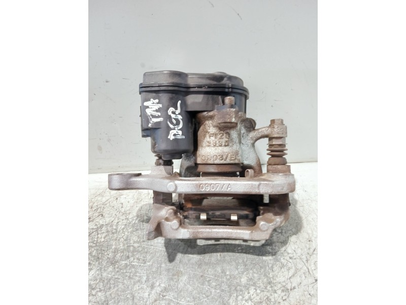 Recambio de pinza freno trasera derecha para nissan qashqai (j11) referencia OEM IAM 0903/B 0907/A 