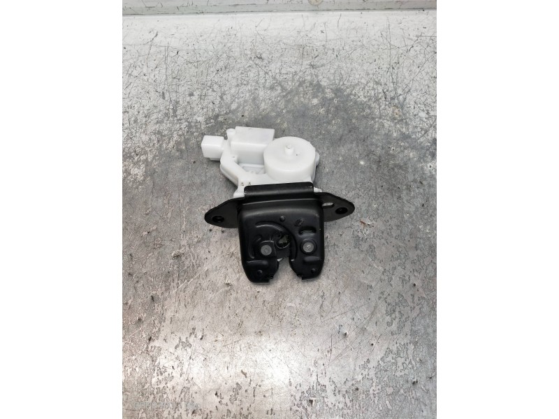 Recambio de motor cierre centralizado porton para nissan qashqai (j11) referencia OEM IAM   5P