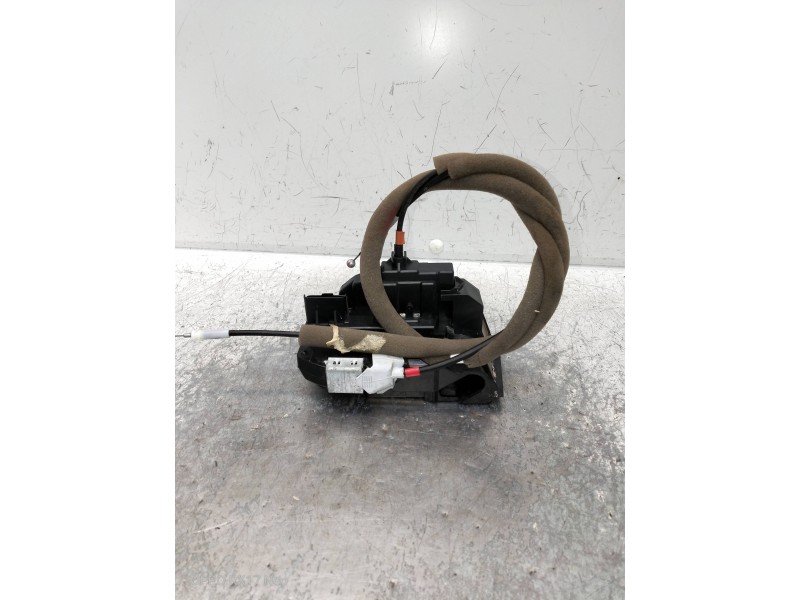 Recambio de motor cierre centralizado trasero izquierdo para nissan qashqai (j11) referencia OEM IAM   5P