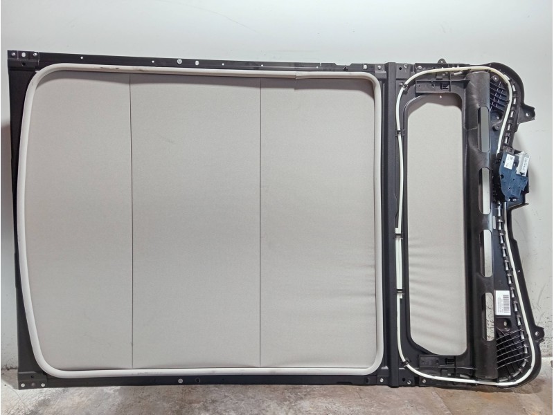 Recambio de techo electrico para nissan qashqai (j11) referencia OEM IAM 91686HV01A 3M23777H / 3M25180A ACS2002003349