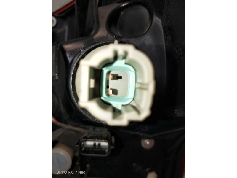 Recambio de piloto trasero izquierdo para nissan qashqai (j11) referencia OEM IAM 26555HV004  