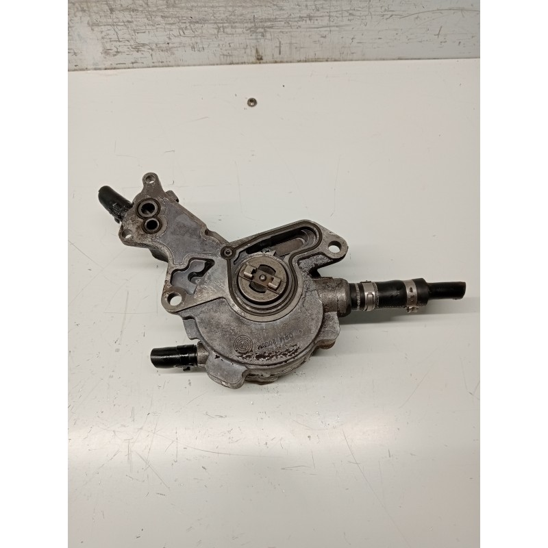 Recambio de depresor freno / bomba vacio para audi a4 avant (b5) 1.9 tdi referencia OEM IAM 038145209A  