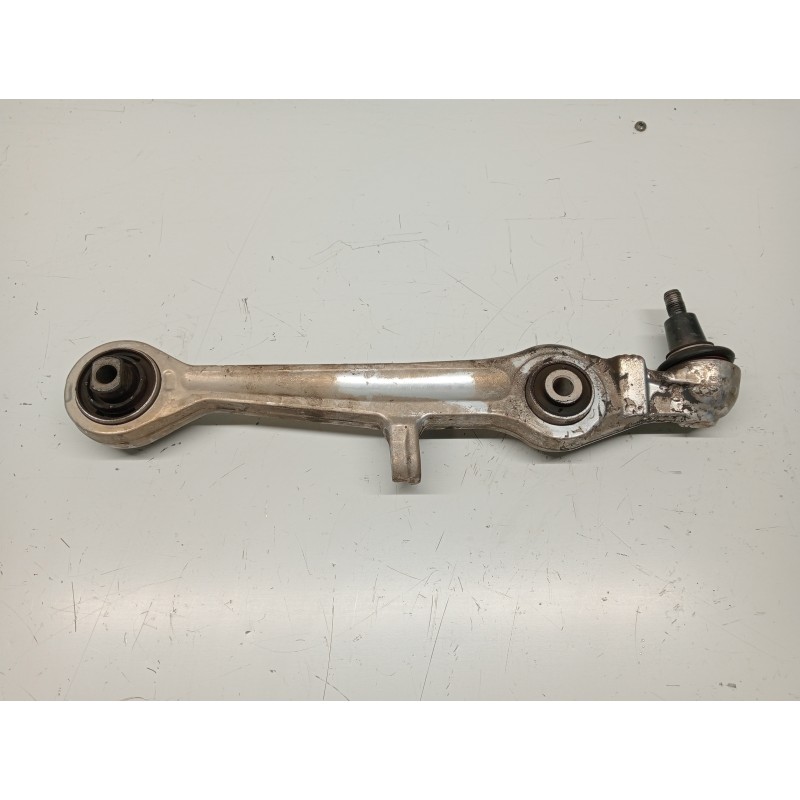 Recambio de brazo suspension inferior delantero derecho para audi a4 avant (b5) 1.9 tdi referencia OEM IAM   