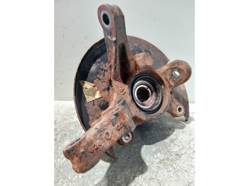 Recambio de mangueta delantera derecha para nissan sunny berlina (n14) referencia OEM IAM   