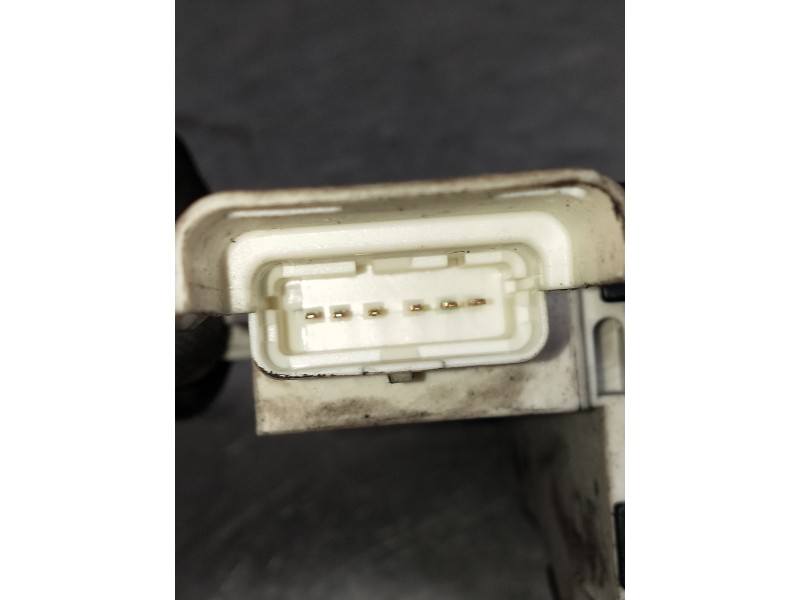 Recambio de cerradura puerta delantera derecha para peugeot expert kasten 1.6 16v hdi referencia OEM IAM 9681334980  5P