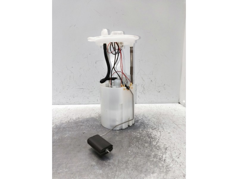 Recambio de bomba combustible para nissan qashqai (j11) referencia OEM IAM 17040BD70A 0580200221 