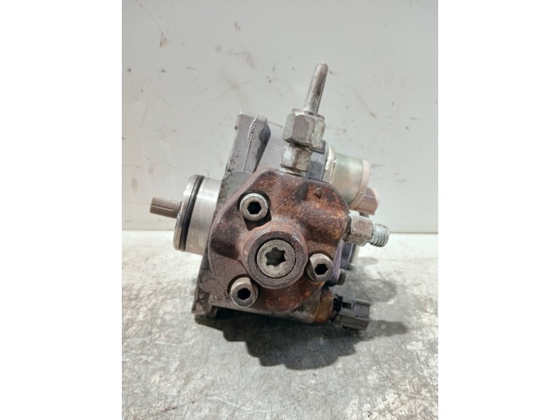 Recambio de bomba inyeccion para toyota corolla verso (r1) 2.2 turbodiesel cat referencia OEM IAM HU2940000314 221000R010 