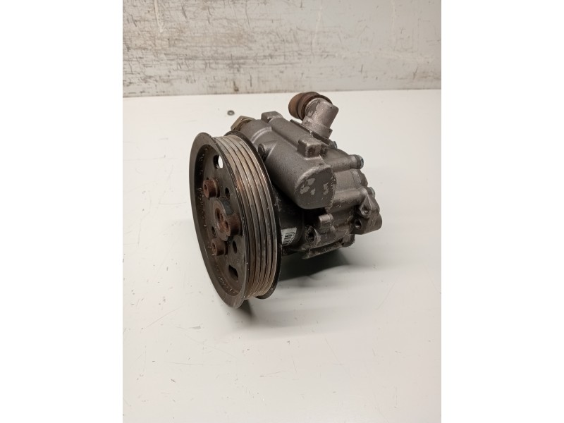 Recambio de bomba direccion para audi a4 avant (b5) 1.9 tdi referencia OEM IAM   
