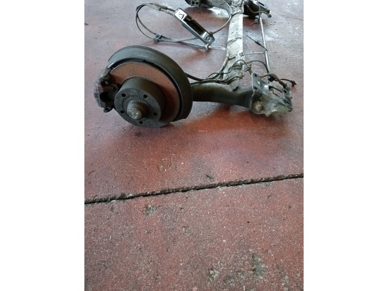 Recambio de puente trasero para audi a4 avant (b5) 1.9 tdi referencia OEM IAM   DISCO