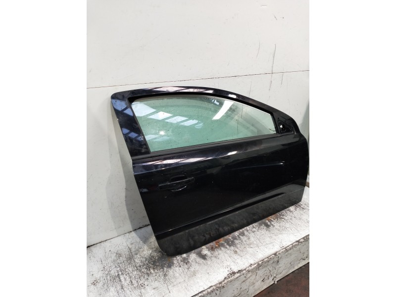 Recambio de puerta delantera derecha para opel astra gtc referencia OEM IAM   3P