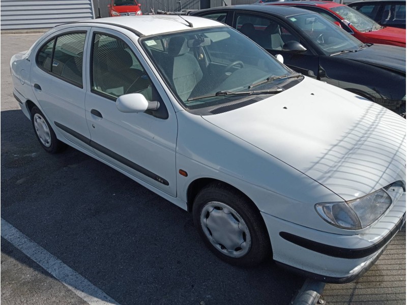 renault megane i classic (la0) del año 1999 renault megane i classic (la0) del año 1999