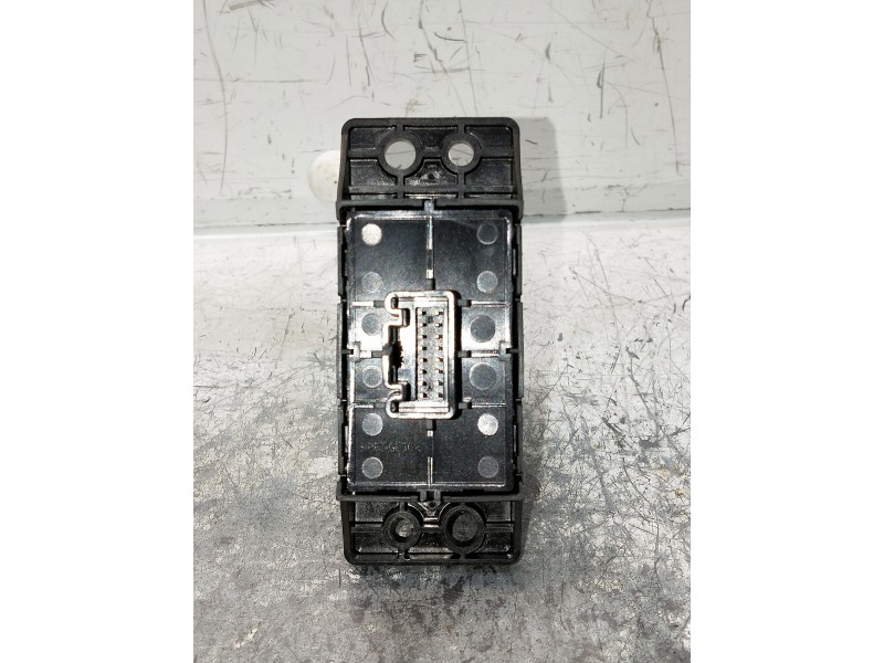 Recambio de mando multifuncion para nissan qashqai (j11) referencia OEM IAM 251756FR0A  