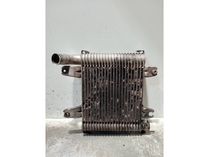 Recambio de intercooler para kia carnival td ls referencia OEM IAM OK55313550  