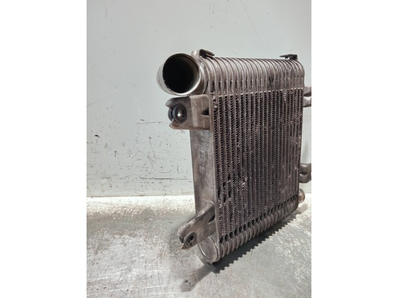 Recambio de intercooler para kia carnival td ls referencia OEM IAM OK55313550  