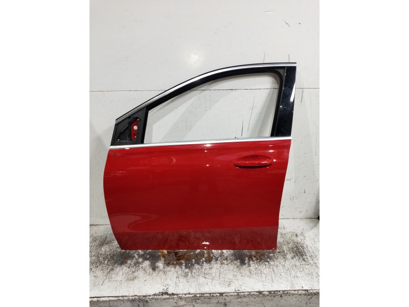 Recambio de puerta delantera izquierda para mercedes clase b (w247) b 200 d referencia OEM IAM   5P