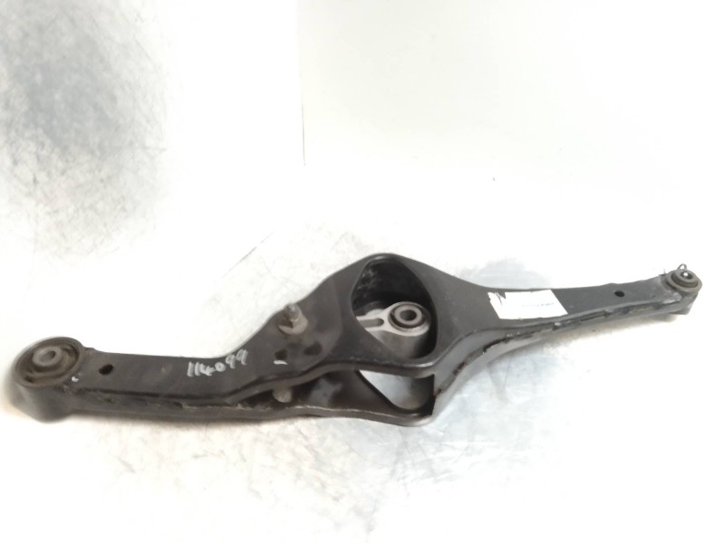 Recambio de brazo suspension inferior trasero derecho para nissan primera berlina (p11) 1.6 16v cat referencia OEM IAM   