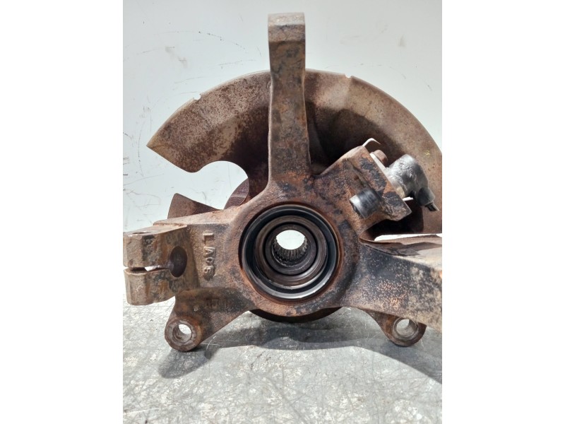 Recambio de mangueta delantera izquierda para kia carnival td ls referencia OEM IAM   