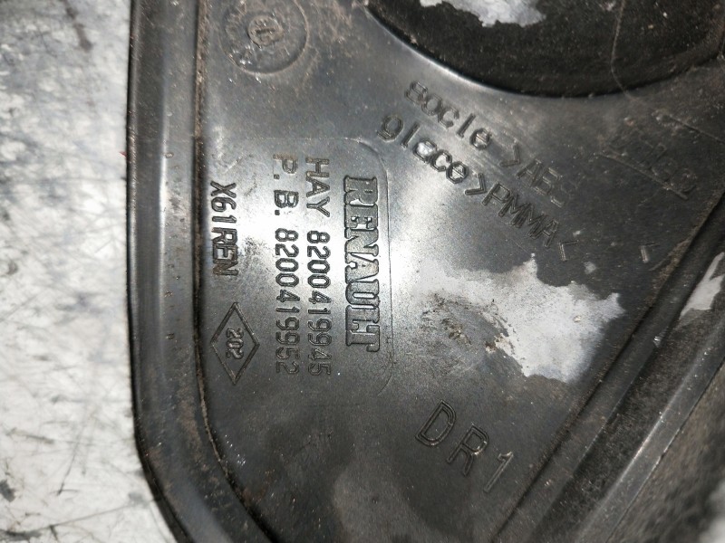 Recambio de piloto trasero derecho para renault kangoo profesional referencia OEM IAM 8200419945  