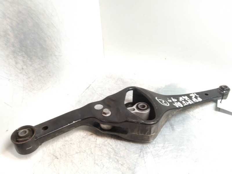 Recambio de brazo suspension inferior trasero derecho para nissan primera berlina (p11) 1.6 16v cat referencia OEM IAM   