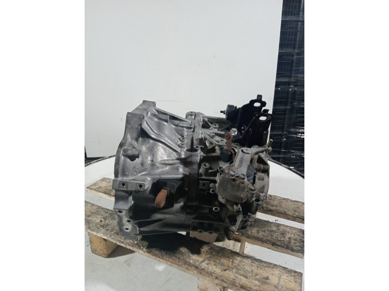 Recambio de caja cambios para toyota corolla verso (r1) referencia OEM IAM   6V