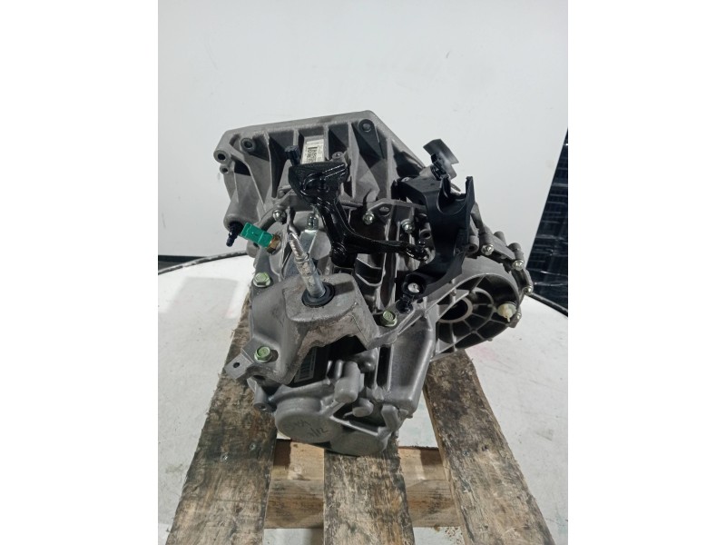 Recambio de caja cambios para nissan qashqai (j11) referencia OEM IAM TL4170 S012523 6V