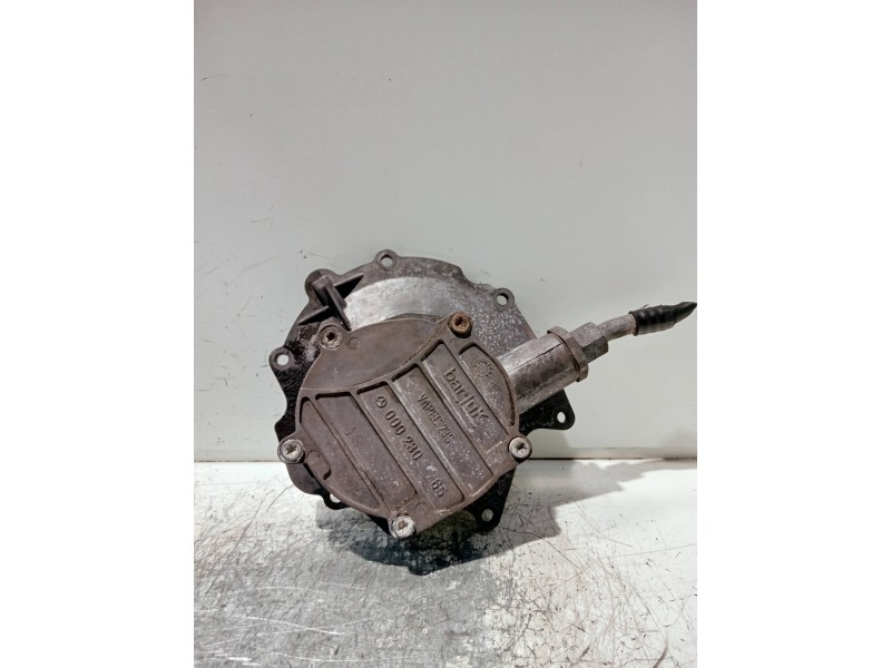 Recambio de depresor freno / bomba vacio para mercedes clase e (w210) berlina diesel 300 turbodiesel (210.025) referencia OEM IA