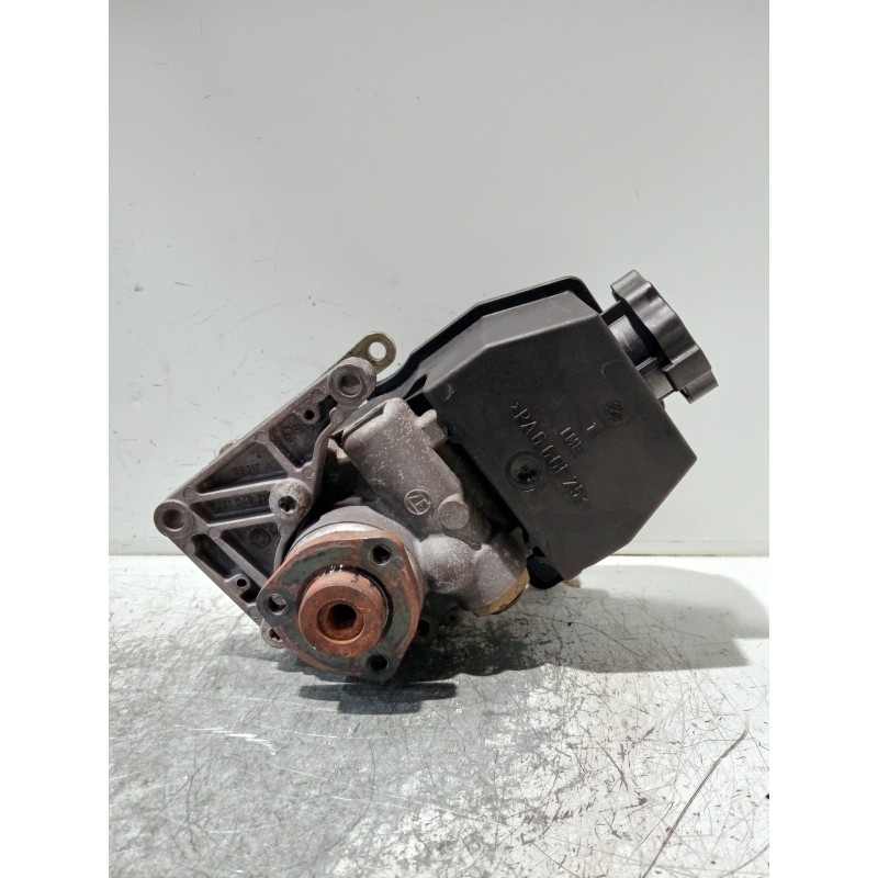 Recambio de bomba direccion para mercedes clase e (w210) berlina diesel 300 turbodiesel (210.025) referencia OEM IAM A0024661001