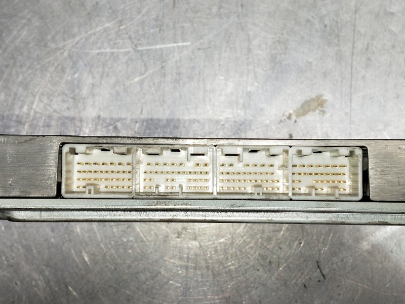 Recambio de centralita motor uce para toyota corolla verso (r1) 2.2 turbodiesel cat referencia OEM IAM 896610F100  